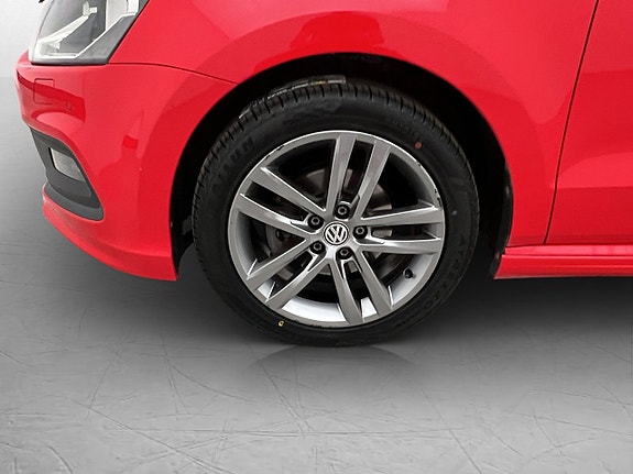 Volkswagen Polo 24 of 25