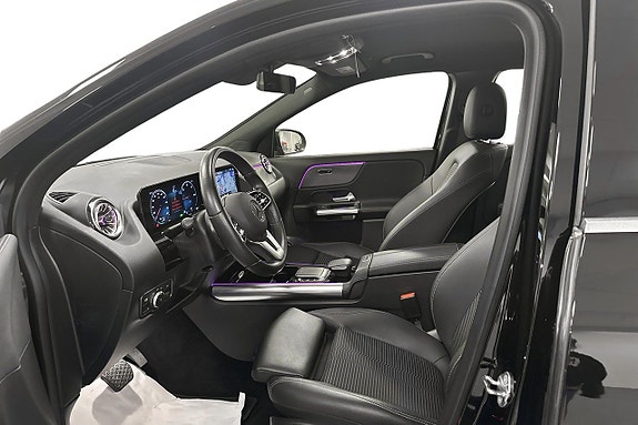 Mercedes-Benz EQA250 4 of 10