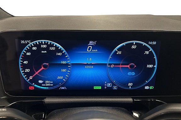 Mercedes-Benz EQA250 2 of 10