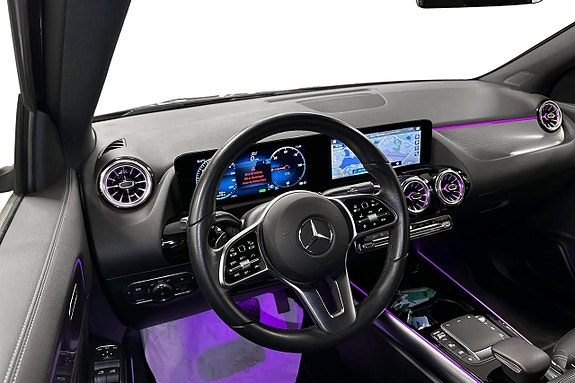 Mercedes-Benz EQA250 9 of 12