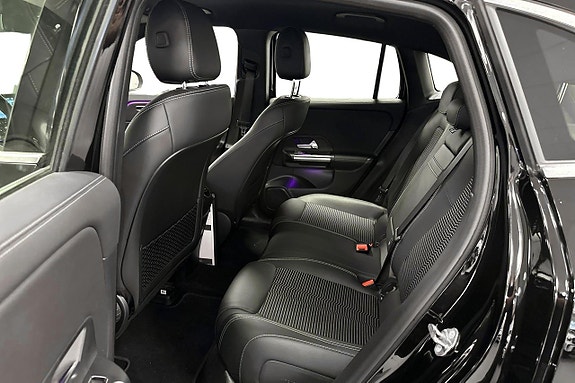Mercedes-Benz EQA250 10 of 12
