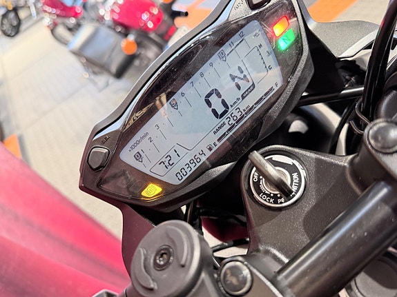 Suzuki SV650 *Lagerfinal – utvalda MC till kampanjpris* 3 of 6