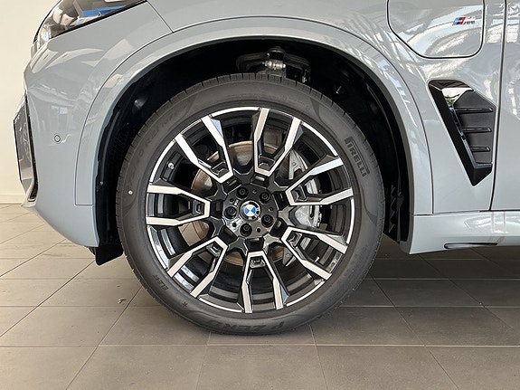 BMW X5 4 of 17