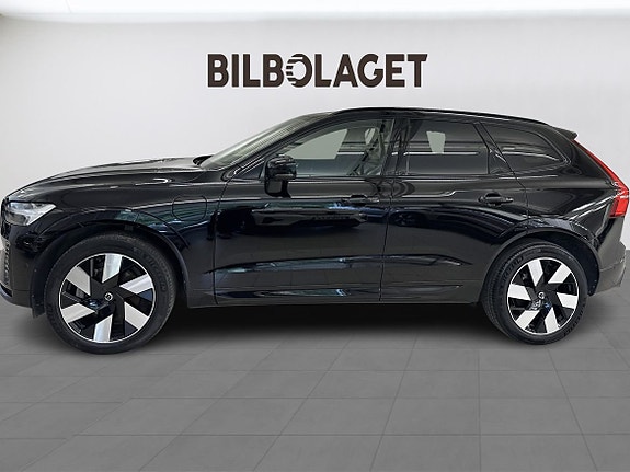 Volvo XC60 2 of 16