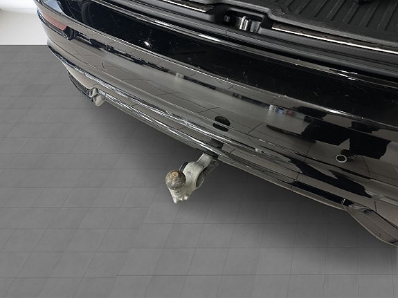 Volvo XC60 16 of 16