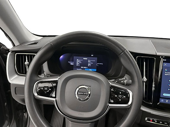 Volvo XC60 9 of 16