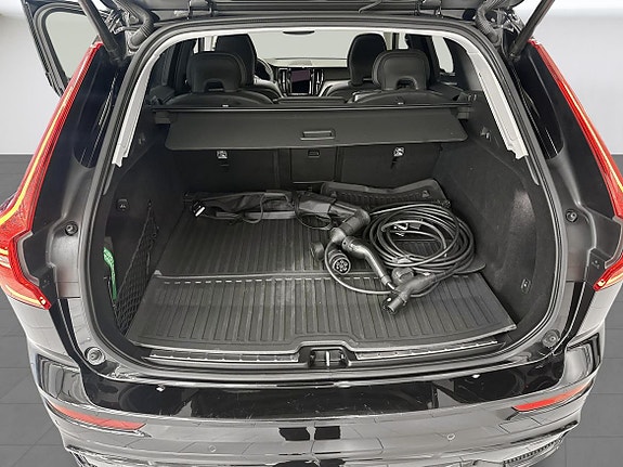 Volvo XC60 15 of 16