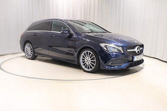Mercedes-Benz CLA180 3 of 11