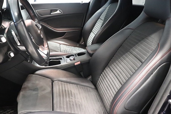 Mercedes-Benz CLA180 7 of 11