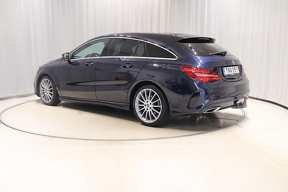 Mercedes-Benz CLA180 6 of 11