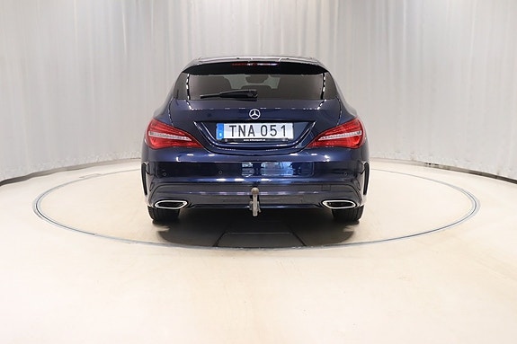 Mercedes-Benz CLA180 5 of 11