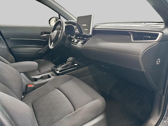 Toyota Corolla Cross 7 of 11