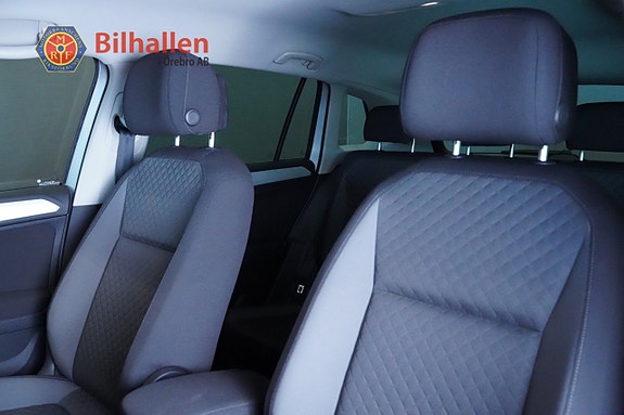 Volkswagen Tiguan 12 of 23