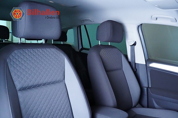 Volkswagen Tiguan 18 of 23
