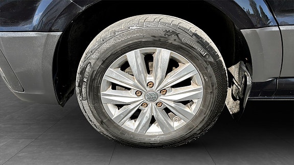 Volkswagen Crafter 6 of 12
