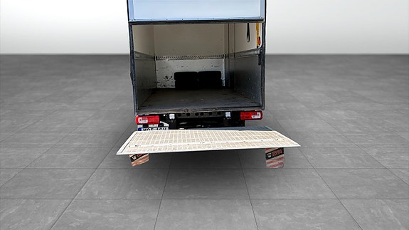 Volkswagen Crafter 12 of 12