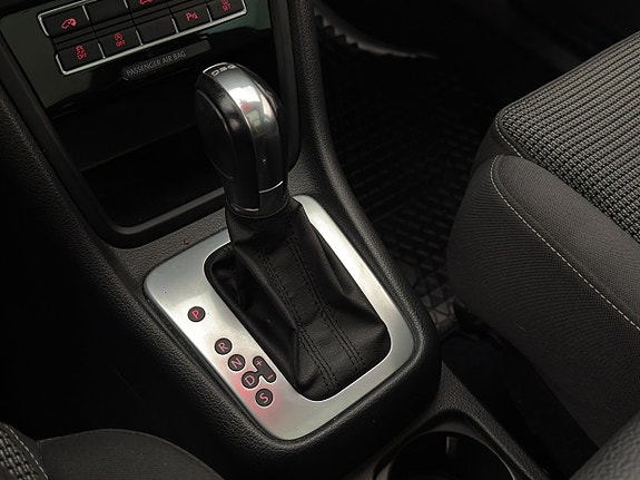Volkswagen Sharan 24 of 30