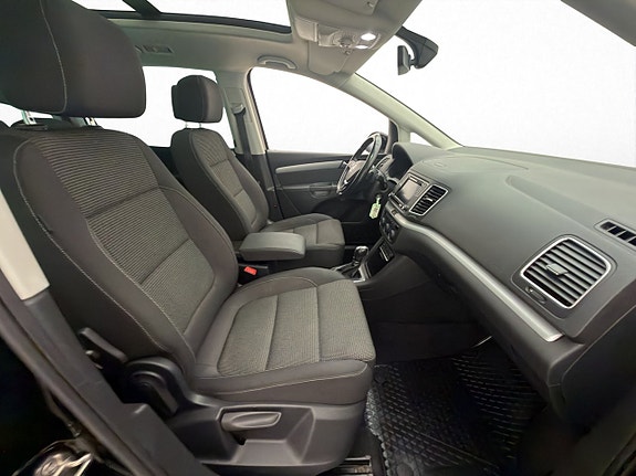 Volkswagen Sharan 25 of 30