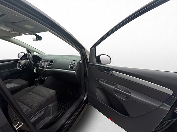 Volkswagen Sharan 26 of 30