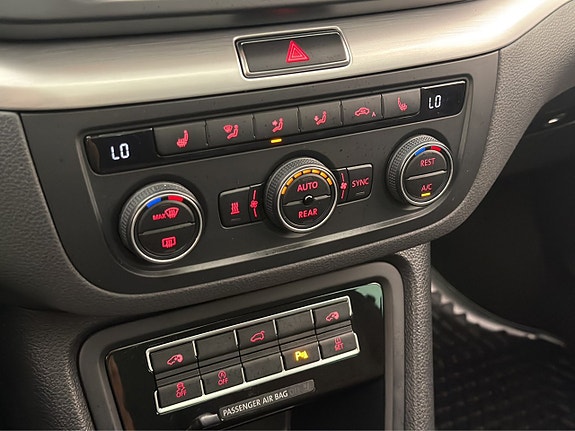 Volkswagen Sharan 23 of 30