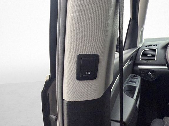 Volkswagen Sharan 27 of 30