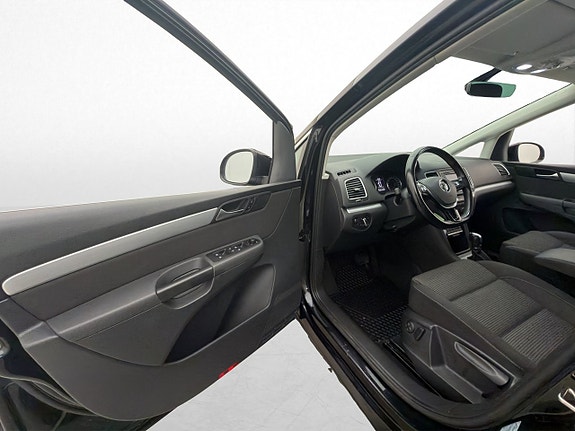 Volkswagen Sharan 12 of 30