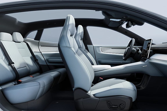 Polestar 4 11 of 14