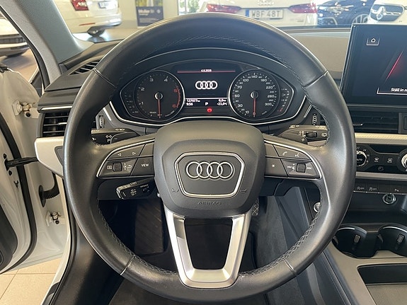 Audi A4 13 of 20