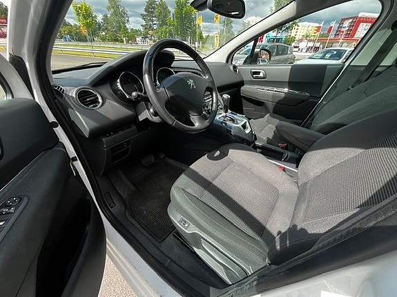 Peugeot 5008 10 of 11