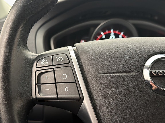 Volvo V40 16 of 30