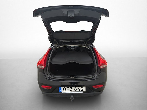 Volvo V40 28 of 30