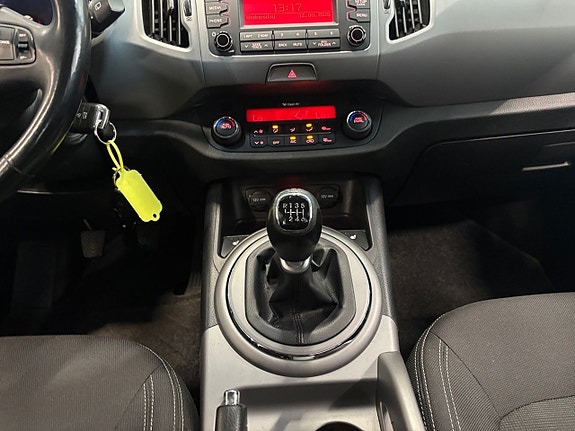 Kia Sportage 11 of 24