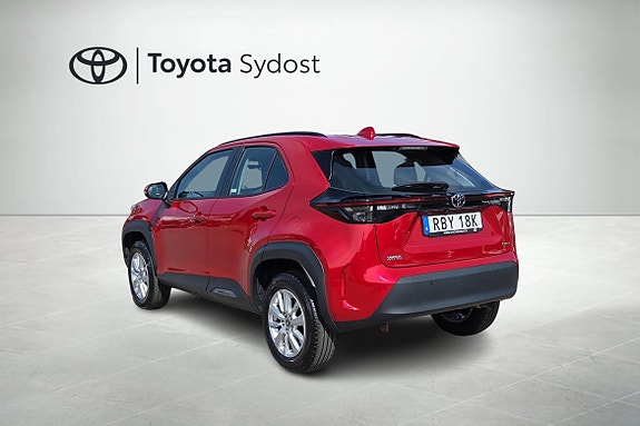 Toyota Yaris Cross 4 of 19