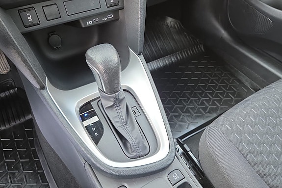 Toyota Yaris Cross 19 of 19