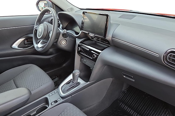 Toyota Yaris Cross 13 of 19