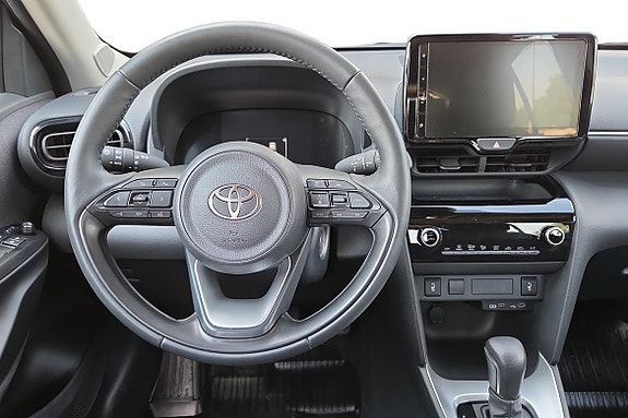 Toyota Yaris Cross 12 of 19