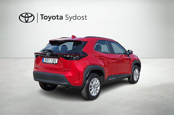 Toyota Yaris Cross 8 of 19