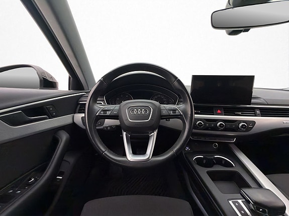 Audi A4 13 of 30
