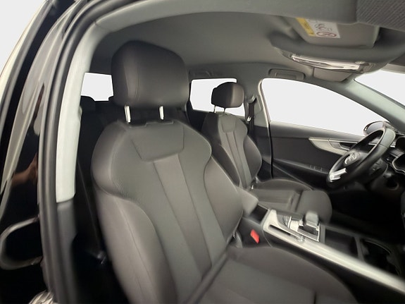 Audi A4 26 of 30