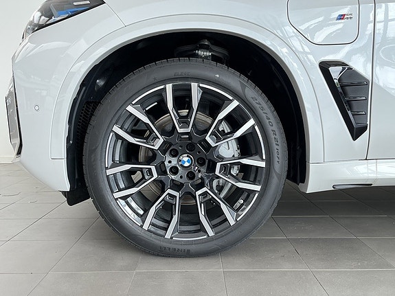 BMW X5 4 of 17