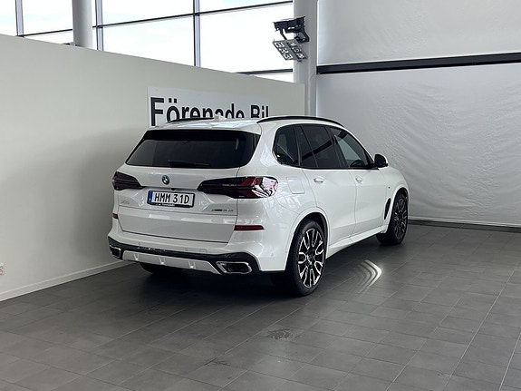 BMW X5 15 of 17