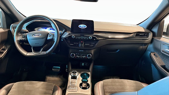Ford Kuga 4 of 12