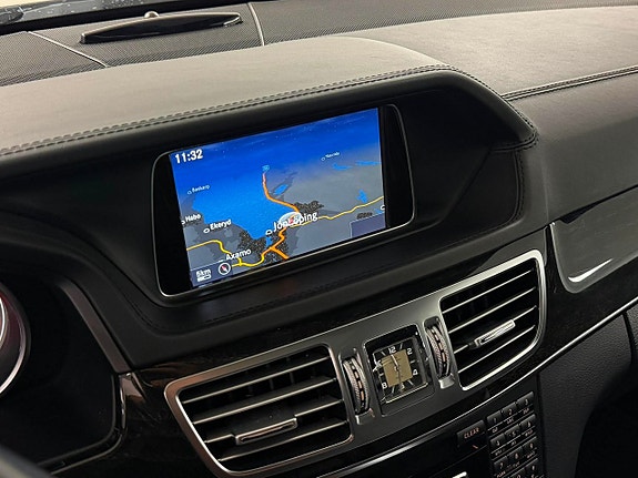 Mercedes-Benz E63 22 of 26
