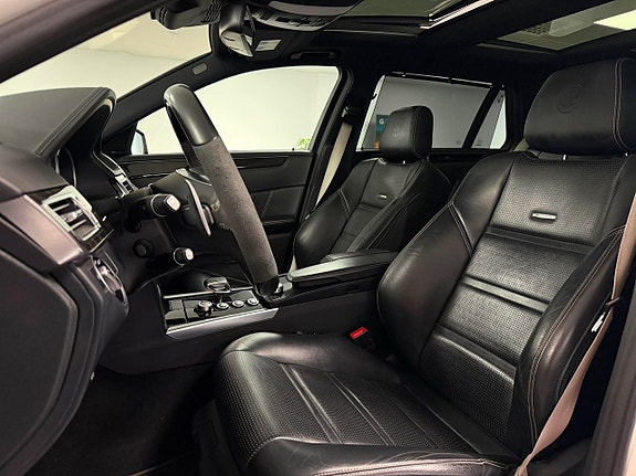 Mercedes-Benz E63 19 of 26