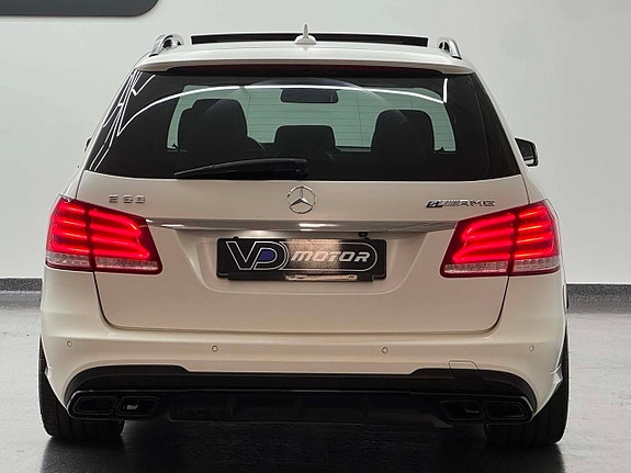 Mercedes-Benz E63 5 of 24