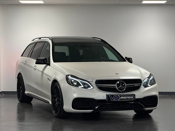 Mercedes-Benz E63 13 of 26
