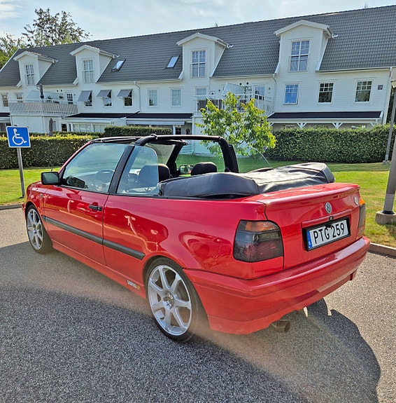 Volkswagen Golf III 3 of 6