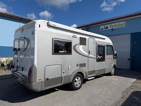 Bürstner I 684 Franskbädd Nordic Edition