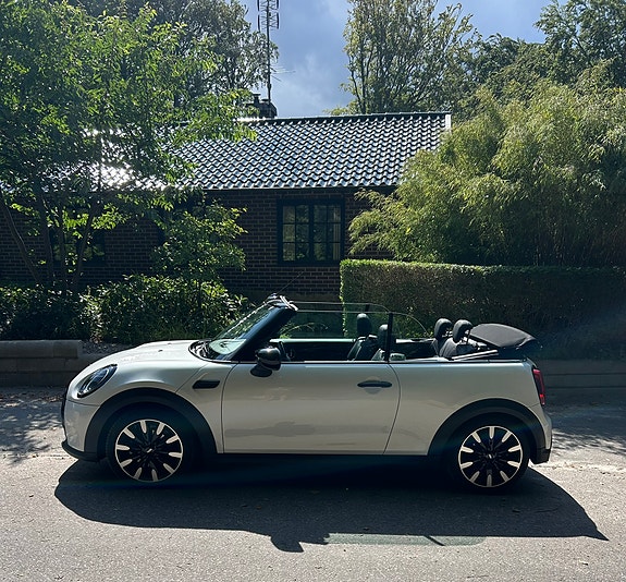 MINI Cooper 4 of 15