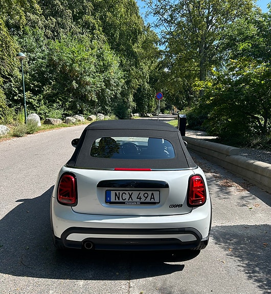 MINI Cooper 6 of 15